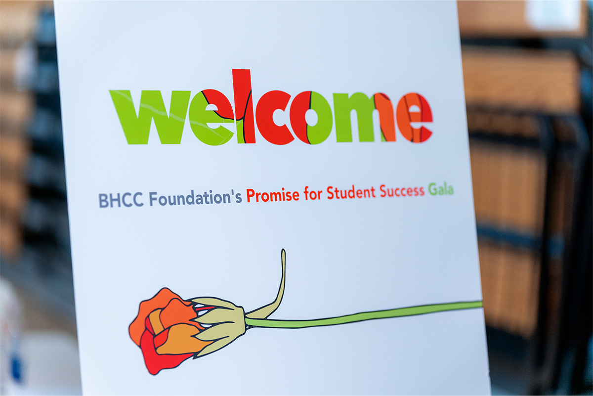 Gala welcome sign