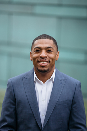 Jarvis Givens headshot